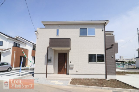 栃木県栃木市大宮町 の新築一戸建ての現地外観写真
