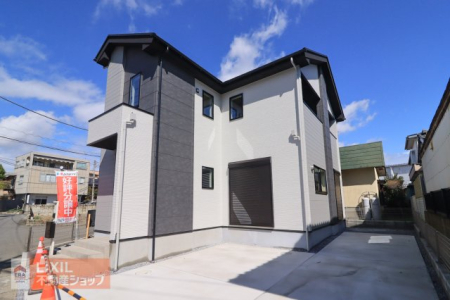 栃木県宇都宮市鶴田町 の新築一戸建ての現地外観写真
