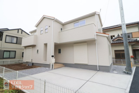 栃木県下野市烏ケ森2丁目の新築一戸建ての現地外観写真