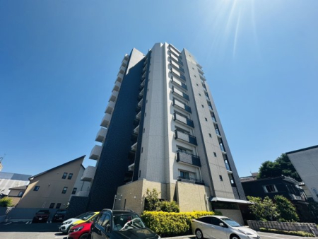 栃木県宇都宮市西2丁目の中古マンションの現地外観写真