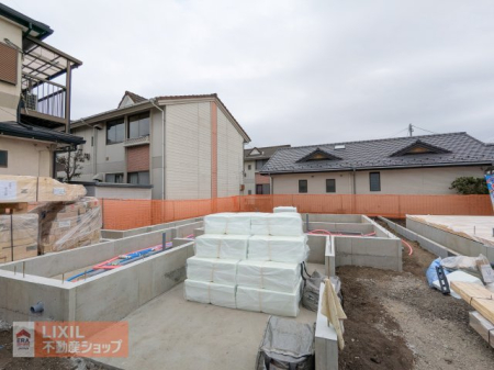 栃木県宇都宮市中戸祭1丁目の新築一戸建ての現地外観写真