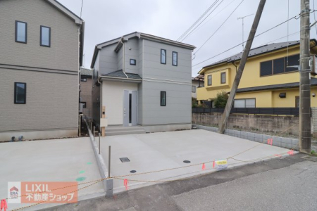 栃木県宇都宮市雀の宮1丁目の新築一戸建ての現地外観写真